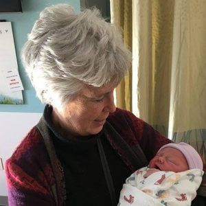 Meet your Posher, Leslie